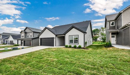 2669 Brewster Dr, Clarksville, TN, 37042 | Card Image