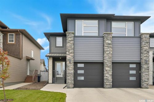 242 Brighton Gate, Saskatoon, SK, S7V0R1 | Card Image