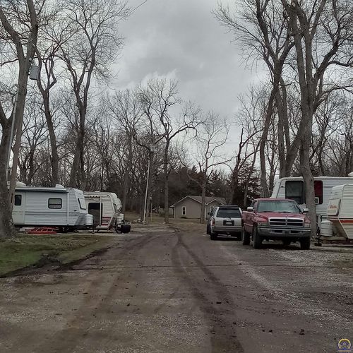 12544 S Topeka Ave, Carbondale, KS, 66414-9494 | Card Image