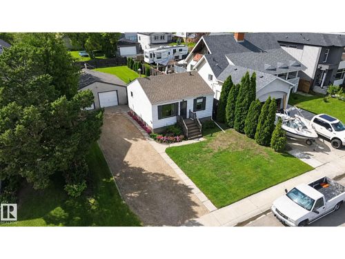 9706 159 St Nw, Edmonton, AB, T5P2Z3 | Card Image