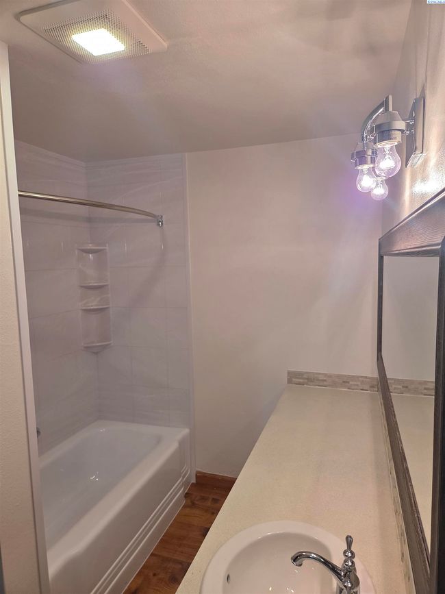 6302 Sand Rd, Home with 4 bedrooms, 3 bathrooms and null parking in Pullman WA | Image 24