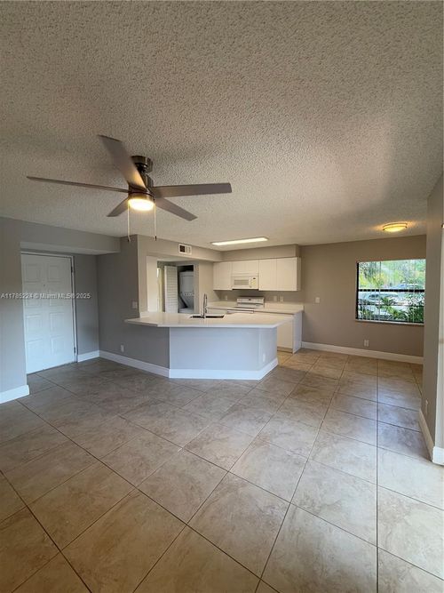 apt-601-9999 Summerbreeze Dr, Sunrise, FL, 33322-5854 | Card Image