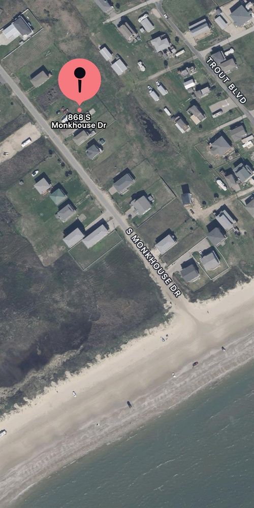 868 S Monkhouse Dr, Crystal Beach, TX, 77650 | Card Image