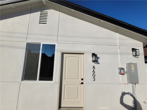 8603 Delco Avenue, Winnetka, CA, 91306 | Card Image