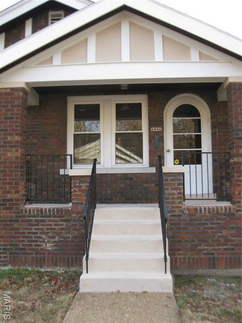 6442 Hoffman Ave, Saint Louis, MO, 63139-2543 | Card Image