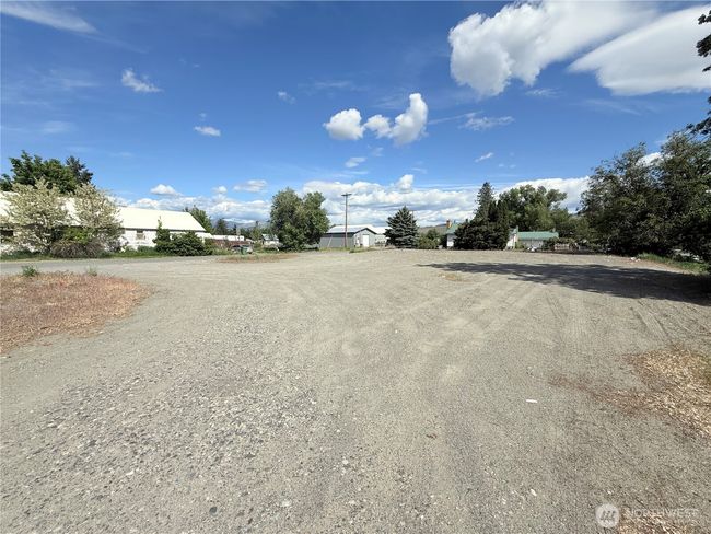 0 2 Nd Ave N, Home with 0 bedrooms, 0 bathrooms and null parking in Okanogan WA | Image 7