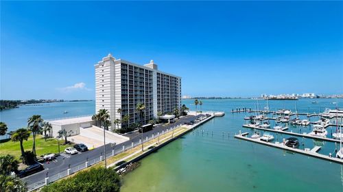 1001-100 Pierce St, CLEARWATER, FL, 33756-5119 | Card Image