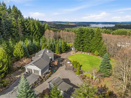 72 Blue Mountain Rd, Castle Rock, WA, 98611-8053 | Card Image