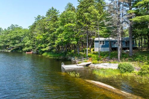 42 Wawenock Trail, Boothbay Harbor, ME, 04538 | Card Image