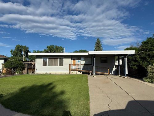 1722 21 Street S, Lethbridge, AB, T1K2H7 | Card Image