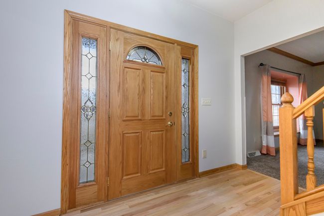 504 Eastern Trl, House other with 4 bedrooms, 4 bathrooms and null parking in MUKWONAGO WI | Image 4