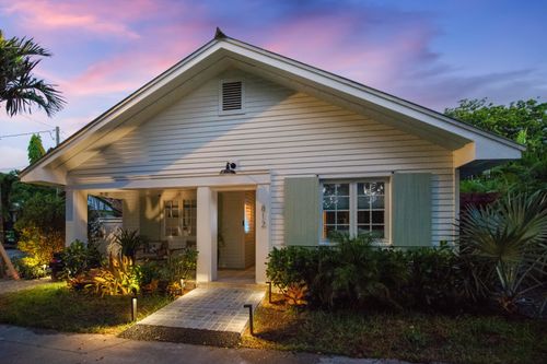 812 Carsten Ln, Key West, FL, 33040-7102 | Card Image