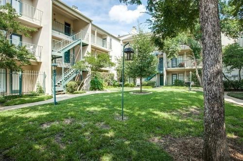 apt-210-3105 San Jacinto St, Dallas, TX, 75204-5555 | Card Image