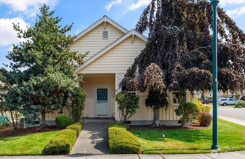 1292 Sw Xavier Dr, Oak Harbor, WA, 98277-7142 | Card Image
