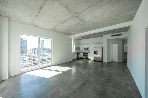 2007-234 Ne 3rd St, Miami, FL, 33132-2215 | Card Image