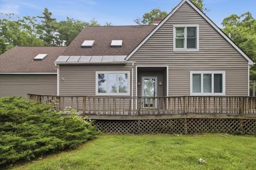 164 Skyboro Rd W, Pownal, VT, 05261-9349 | Card Image