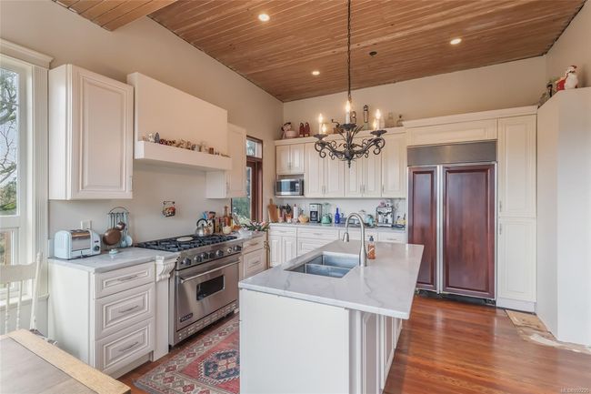 2300 East Wellington Rd, House other with 4 bedrooms, 5 bathrooms and 30 parking in Nanaimo BC | Image 63