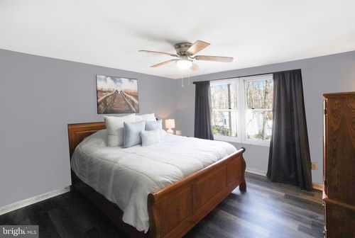 12415 Quarter Charge Dr, SPOTSYLVANIA, VA, 22551-8163 | Card Image