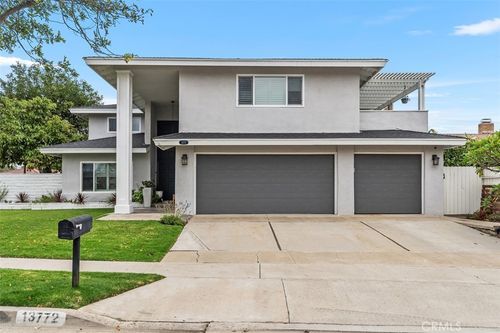 13772 Ridgecrest Cir, Tustin, CA, 92780-1923 | Card Image