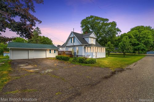 6029 Walnut Street, Kingston Village, MI, 48741 | Card Image