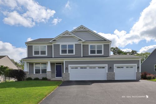 10718 Hunt Club Rd, Richmond, IL, 60071-9261 | Card Image