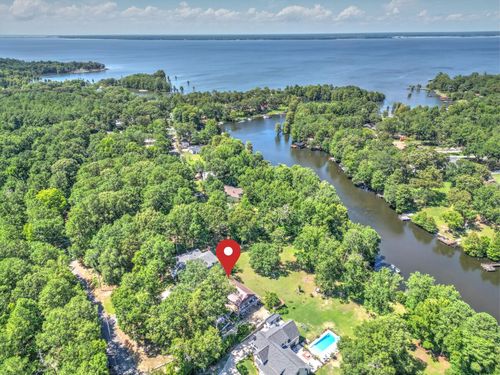 1226 Saint Julien Dr, Eutawville, SC, 29048-9338 | Card Image