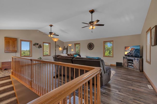 824 Main St W, House other with 4 bedrooms, 4 bathrooms and null parking in Saint Stephen MN | Image 44