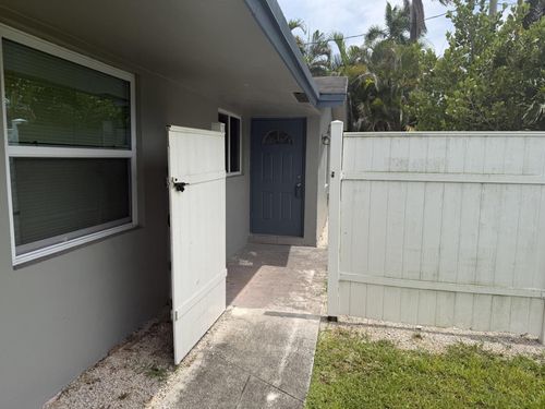 3-1126 Ne 16th Place, Fort Lauderdale, FL, 33305 | Card Image