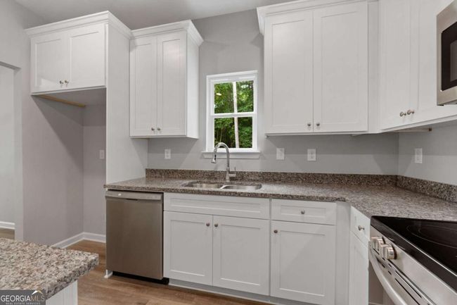 65 Patterson Dr, House other with 4 bedrooms, 3 bathrooms and 2 parking in Franklin GA | Image 13