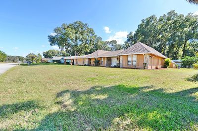 8844 E Rosemont Street, House other with 3 bedrooms, 3 bathrooms and 2 parking in Inverness FL | Image 3