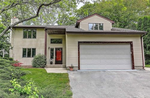 9 Mysty River Ter, Saunderstown, RI, 02874-2301 | Card Image
