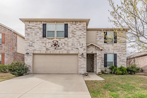 2312 Bermont Red Ln, Fort Worth, TX, 76131-1627 | Card Image