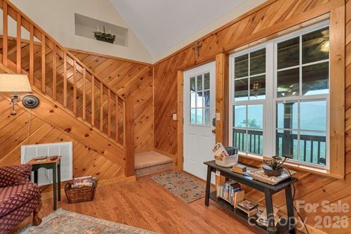 507 Appletree Dr, Newland, NC, 28657 | Card Image