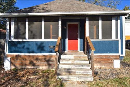 507 3rd St, Belton, MO, 64012-2527 | Card Image