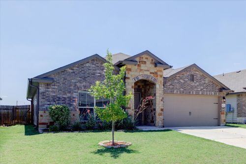 403 Kyra Ln, Taylor, TX, 76574-4530 | Card Image