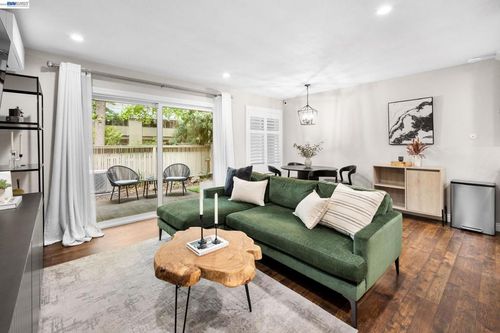 apt-88-2724 Oak Rd, Walnut Creek, CA, 94597-2848 | Card Image