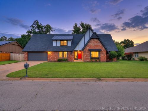 826 Lynwood Ln, Broken Arrow, OK, 74011-8602 | Card Image
