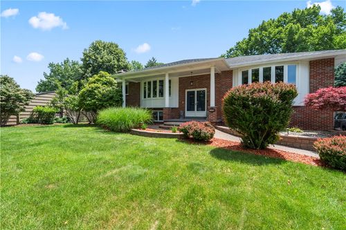 279 Parkview Dr, Rochester, NY, 14625-1056 | Card Image