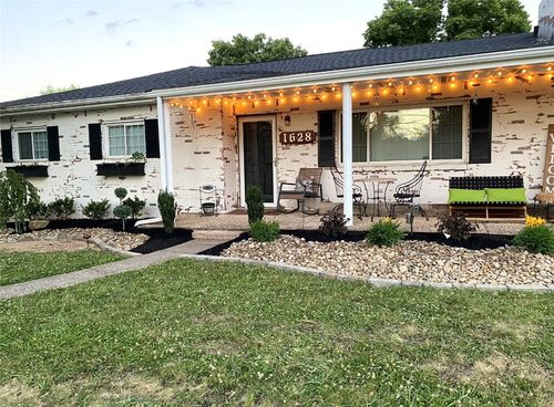 1628 Old Brodhead Rd, Monaca, PA, 15061-2605 | Card Image