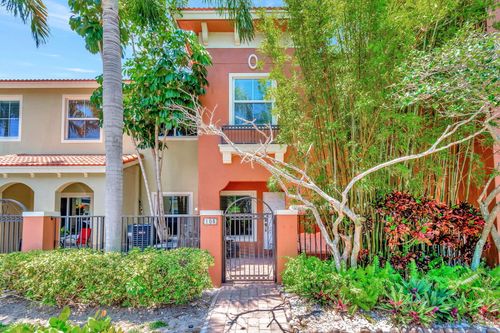 103 Monterey Bay Dr, Boynton Beach, FL, 33426-8438 | Card Image