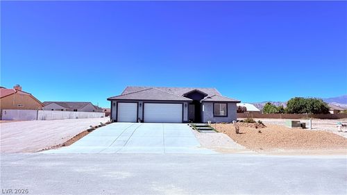 4670 Stonebridge Ct, Pahrump, NV, 89061-7208 | Card Image