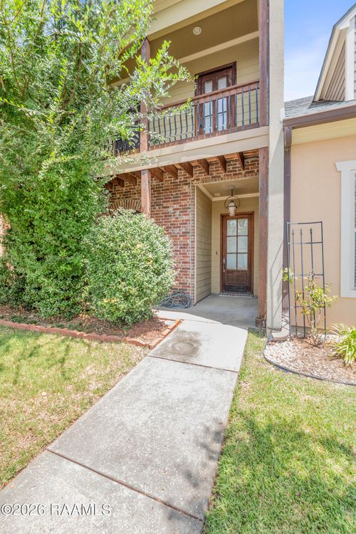 308 Barataria Bay Pt, Lafayette, LA, 70508-4477 | Card Image