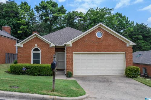 817 Rockford Ln, Birmingham, AL, 35209-3157 | Card Image
