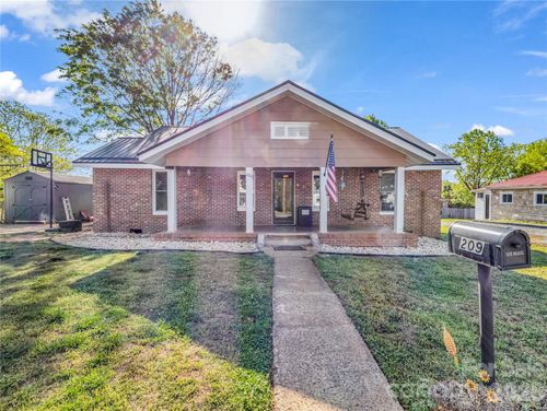209 Ohio St, Spindale, NC, 28160-1409 | Card Image