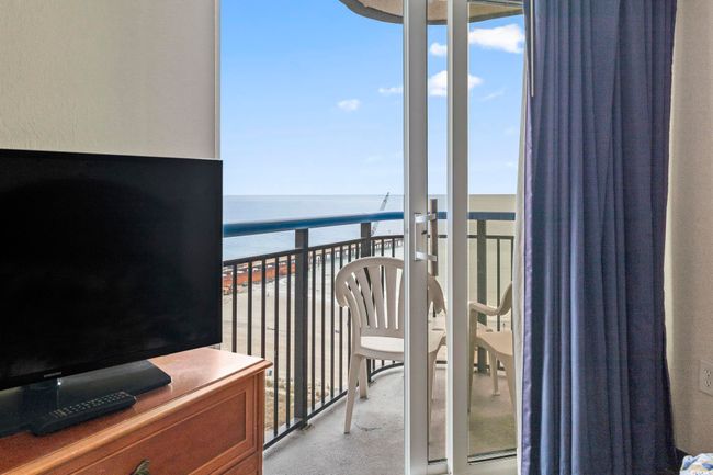 1430 - 2300 N Ocean Blvd, Condo with 1 bedrooms, 2 bathrooms and null parking in Myrtle Beach SC | Image 7