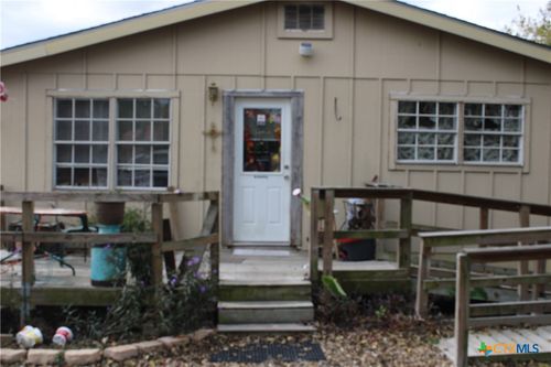 233 Indiana St, Bloomington, TX, 77951 | Card Image