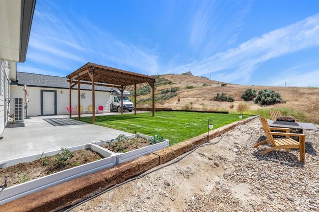 8142 Us Highway 95, House other with 3 bedrooms, 2 bathrooms and 2 parking in Marsing ID | Image 37