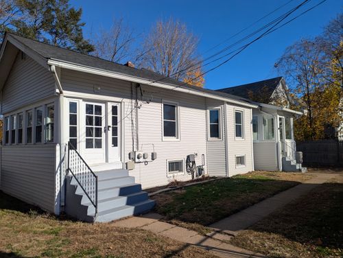 23 Summit St, Manchester, CT, 06040-4216 | Card Image