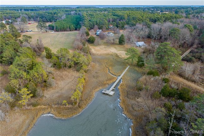 901 Circle Dr, House other with 3 bedrooms, 3 bathrooms and null parking in Port Haywood VA | Image 7