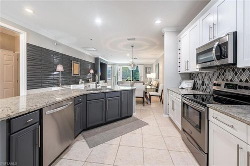 apt-105-4883 Hampshire Ct, NAPLES, FL, 34112-8435 | Card Image